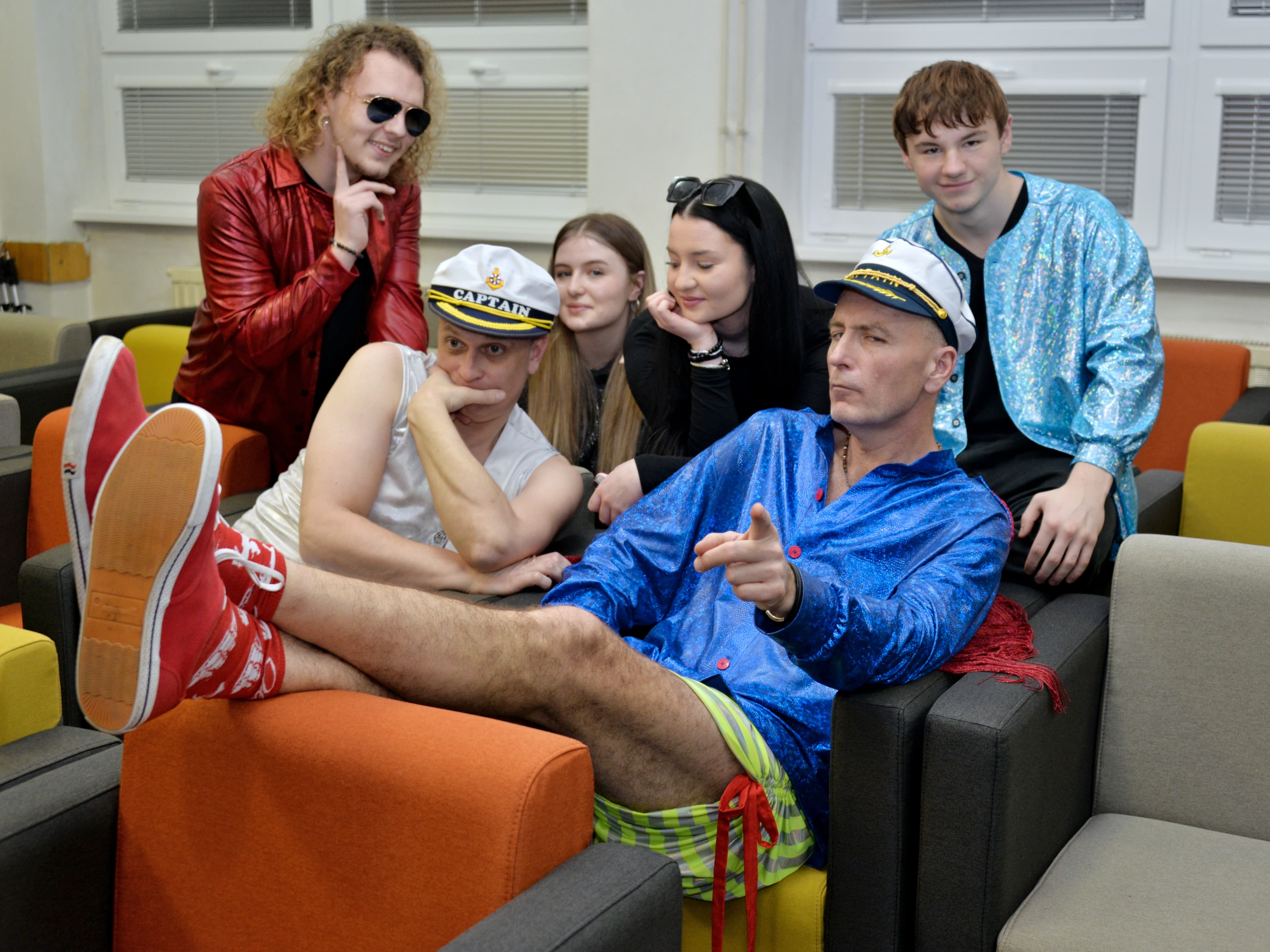 fotka taková normální rodinka band